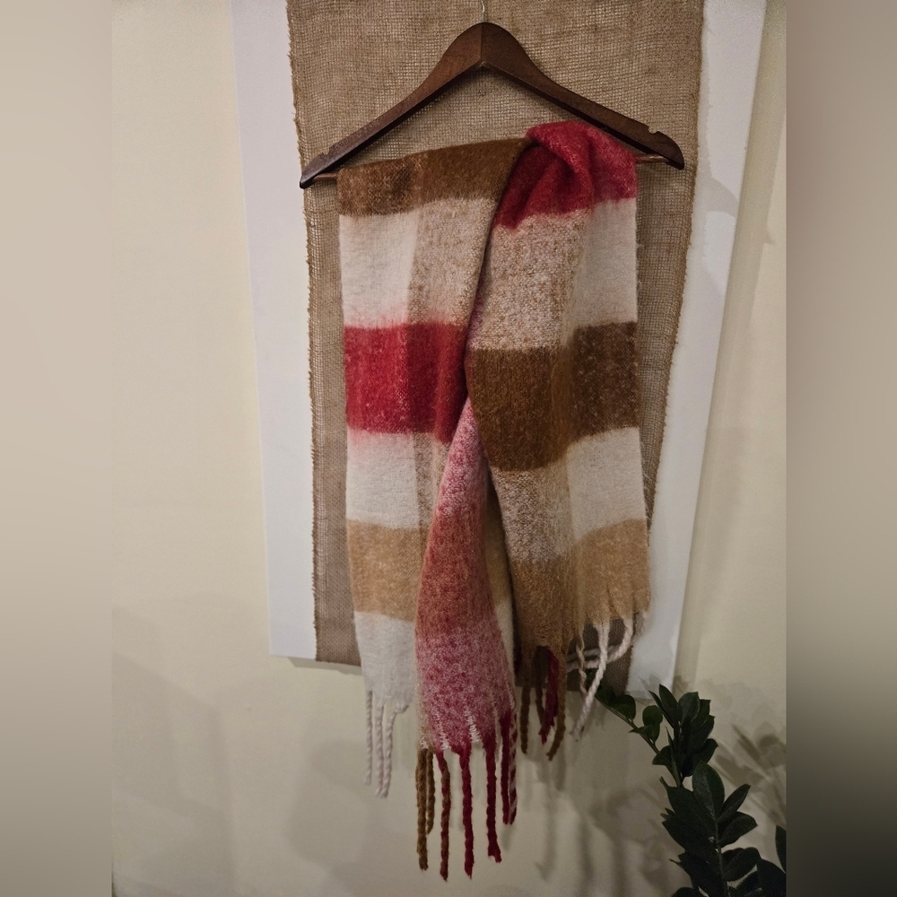 American Eagle outfitters blanket scarf